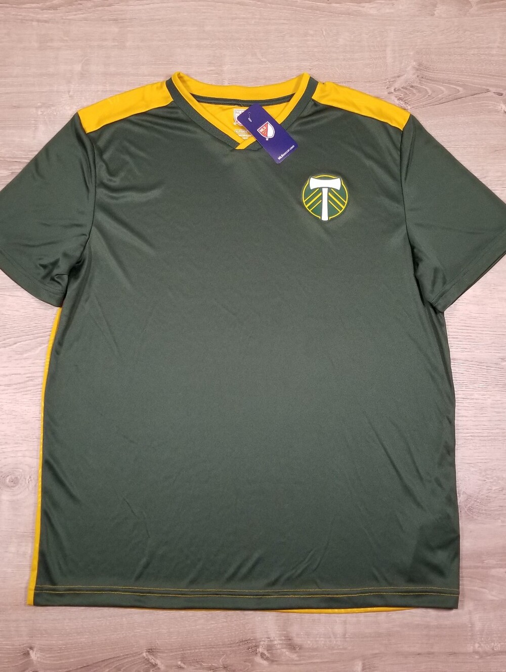 MLS Portland Timbers Mens V Neck Soccer Jersey Size XL Green & Gold NWT